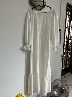 (Category: ) located in . Submitted by buenokat (Listing ID 1184387801, Image 1). Description: .