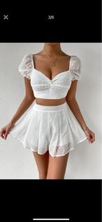 (Category: ) located in . Submitted by labellecollection (Listing ID 1184477766, Image 1). Description: .