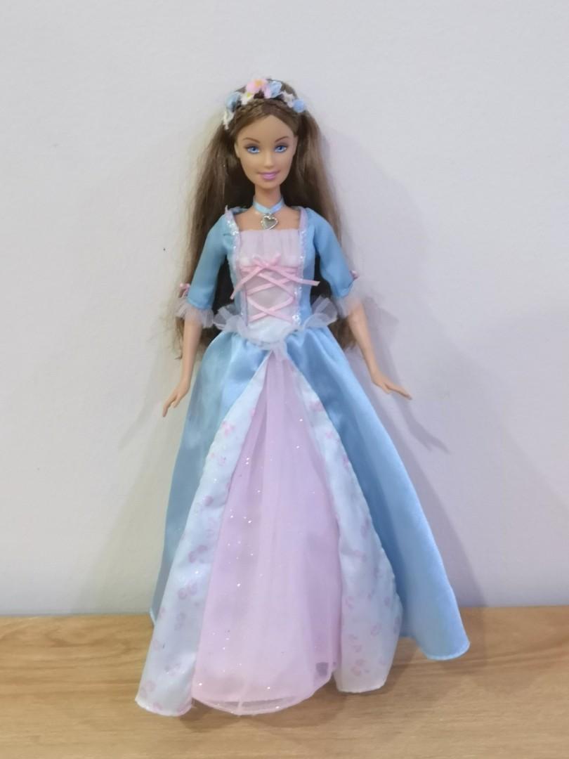 Princess and the pauper singing hotsell dolls