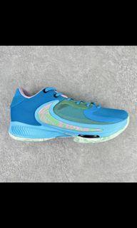 Zoom freak 4 basketball shoe