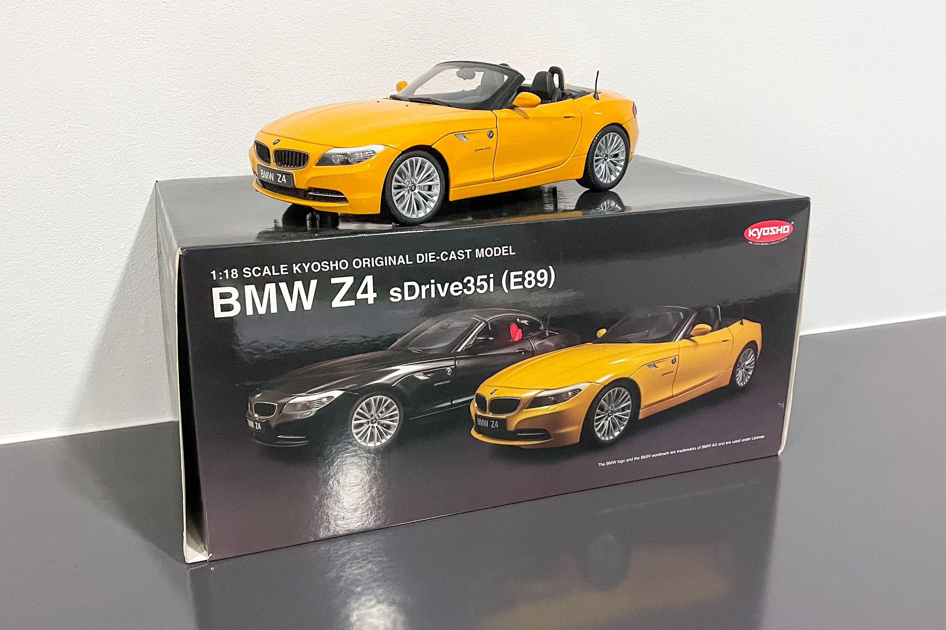 希少！ BMW Z4 E89 ミニカー 京商 1/18 アルミダイキャスト - ミニカー