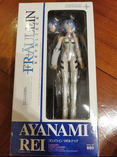 (出售) 100%全新 海洋堂 山口式 Revoltech  Eva 新世紀福音戰士 重傷綾波麗 (請注意拍賣陳述事項)