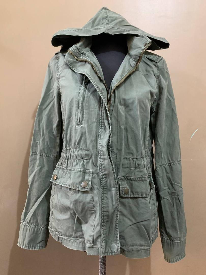 Army Green Cargo Jacket Parka Women s Fashion Coats Jackets and Outerwear on Carousell