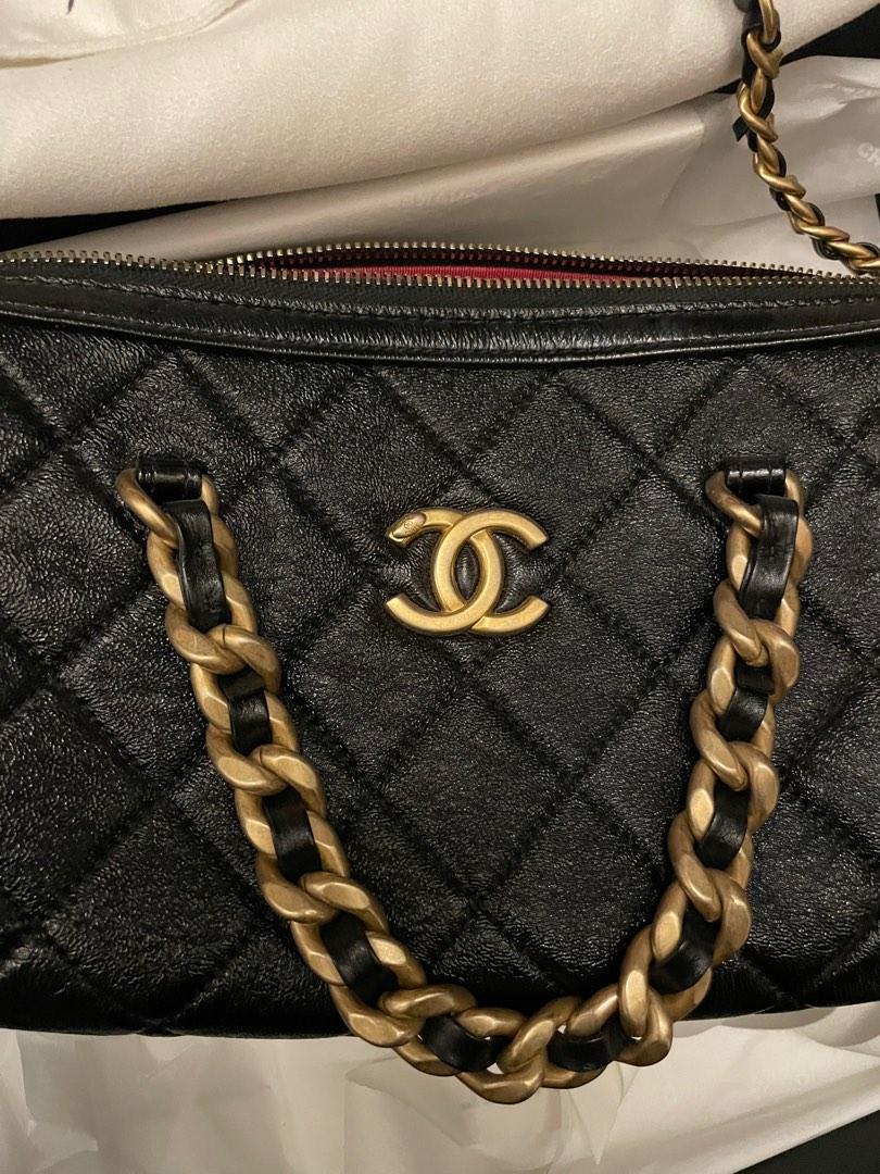 Authentic Chanel Bag in iridescent calf leather GHW, Luxury, Bags