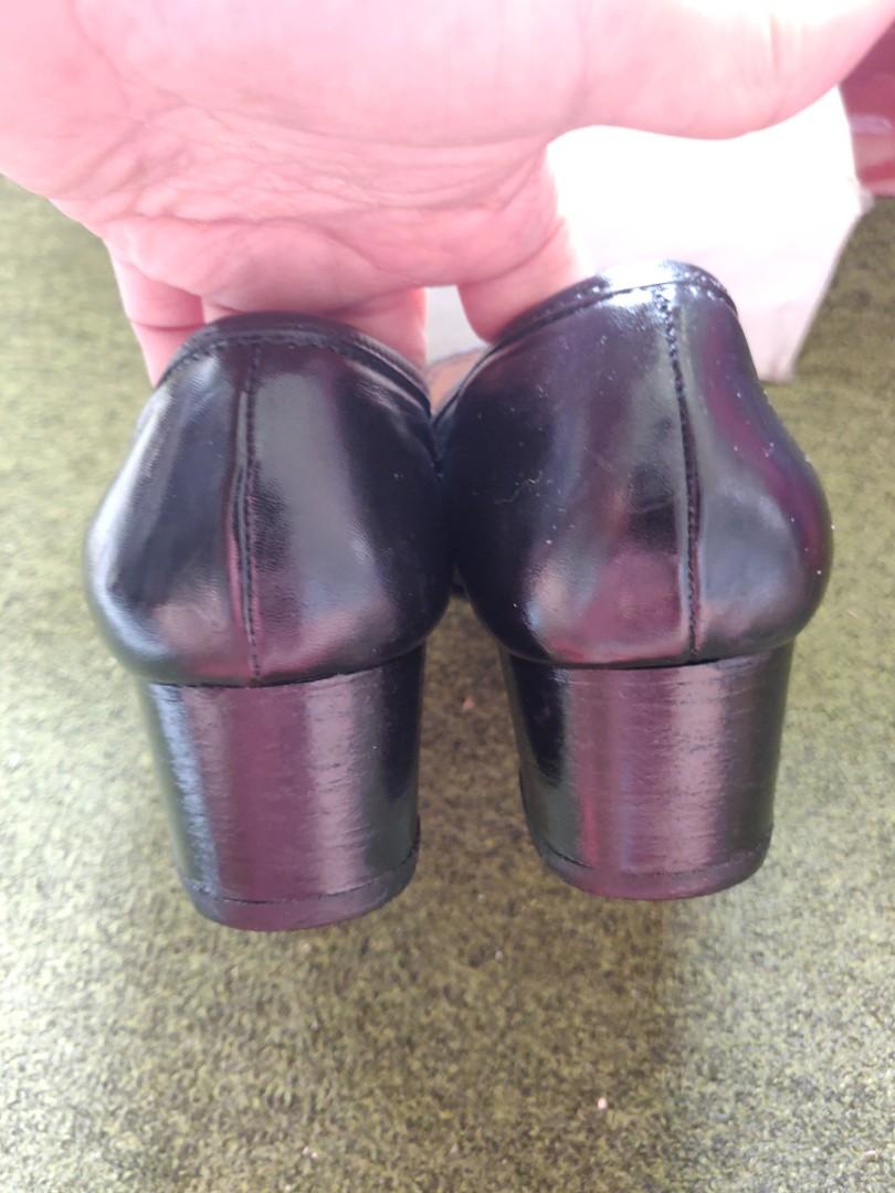 Authentic Hush Puppies Shoes sz 38, Women's Fashion, Footwear, Heels on