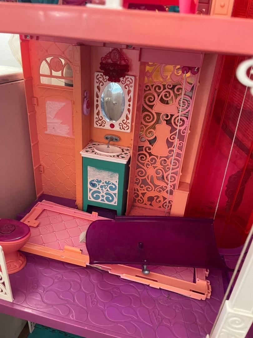 Barbie Dreamhouse for Free (Category: Kids Toys) located in Cavite. Submitted by movingagain (Listing ID 1184506426, Image 3). Description: A bit yellowish, needs some cleaning and repair, not for fussy Pasensya na po d ko masagot lahat ng messages, luma na po ito at d madisassemble, mahirap po ipashipping kc malaki po ang item. Yung nasa malapit na lang po dto sa Silang ,Cavite ang magpick up prefers someone who can pick up at Brgy Malabag Silan