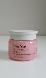 (Category: ) located in . Submitted by tze_en18 (Listing ID 1184567397, Image 1). Description: .