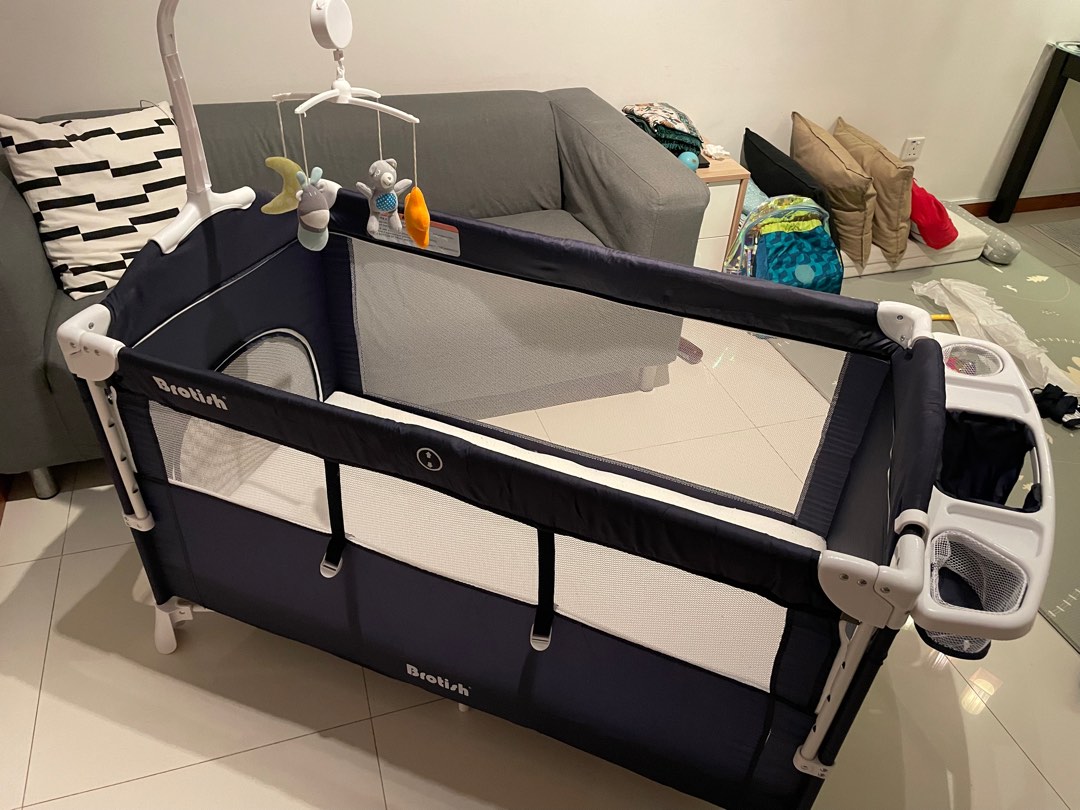 Brotish Foldable Baby Cot, Babies & Kids, Baby Nursery & Kids Furniture