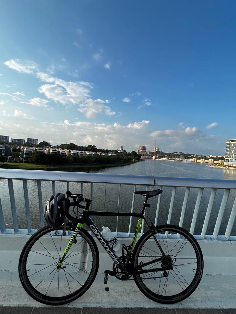 Caad12 used top