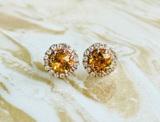 (Category: ) located in . Submitted by trulygems (Listing ID 1184586397, Image 1). Description: .