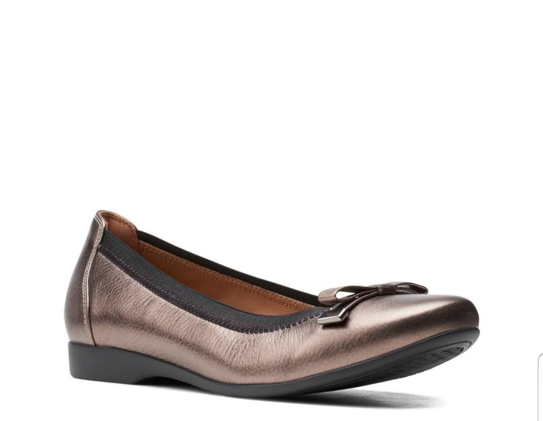 Clarks on sale metallic flats