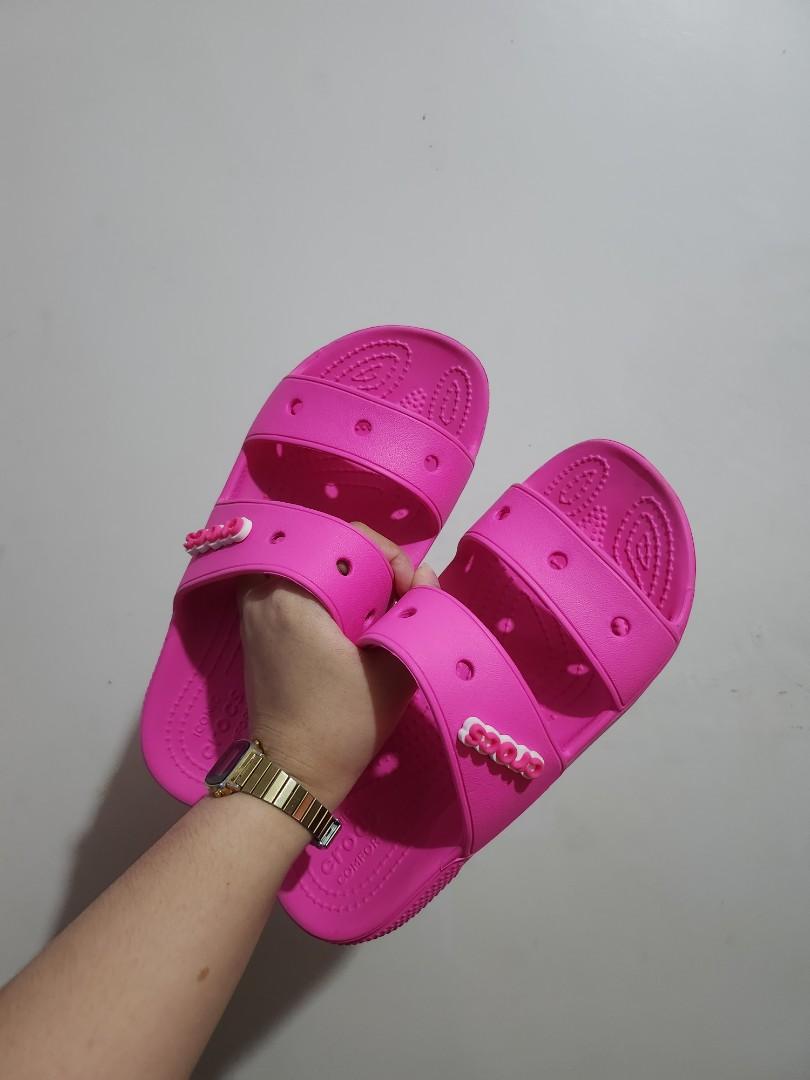 Crocs Classic Sandals Electric Pink