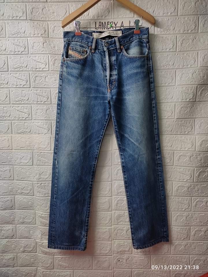 DIESEL denim pants, Women's Fashion, Bottoms, Jeans on Carousell