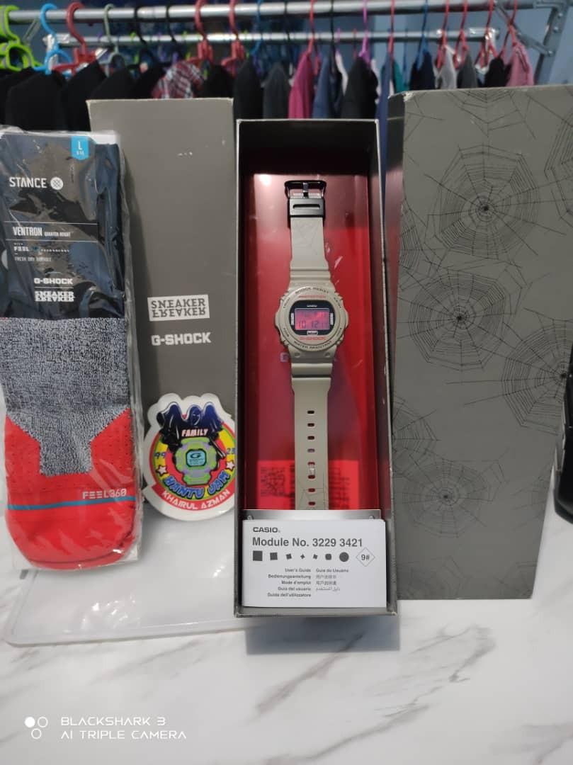 Dw5700 sneaker freaker