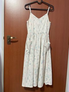 (Category: ) located in . Submitted by jakke (Listing ID 1184693530, Image 1). Description: .