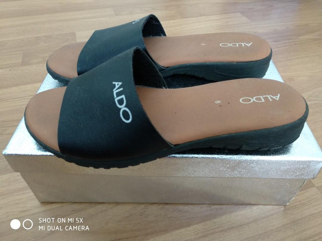 Aldo flatform top