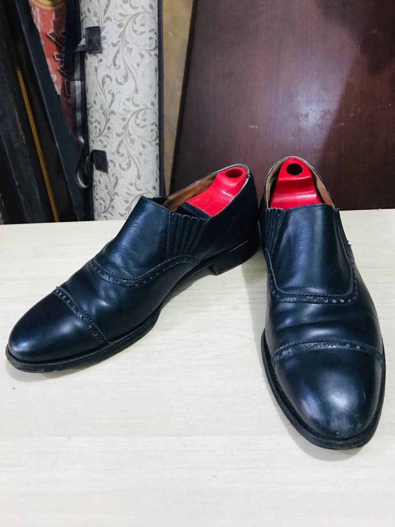 stylish black formal shoes