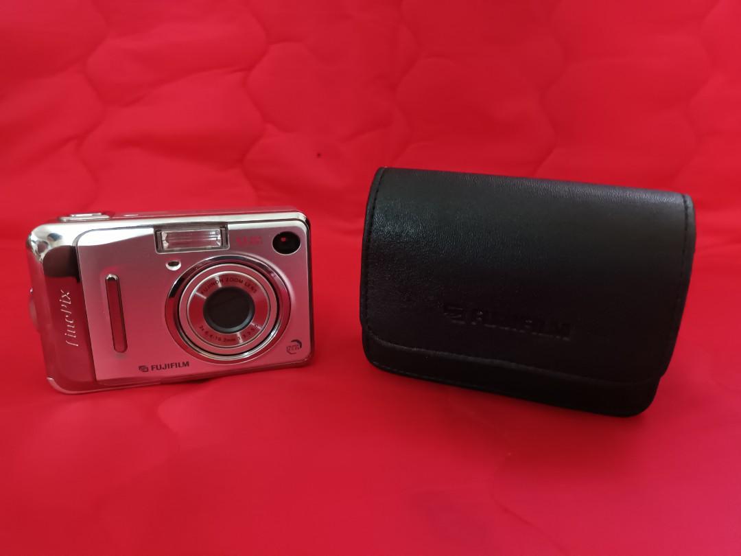 Fujifilm Finepix A500 Digital Camera, Photography, Cameras on Carousell