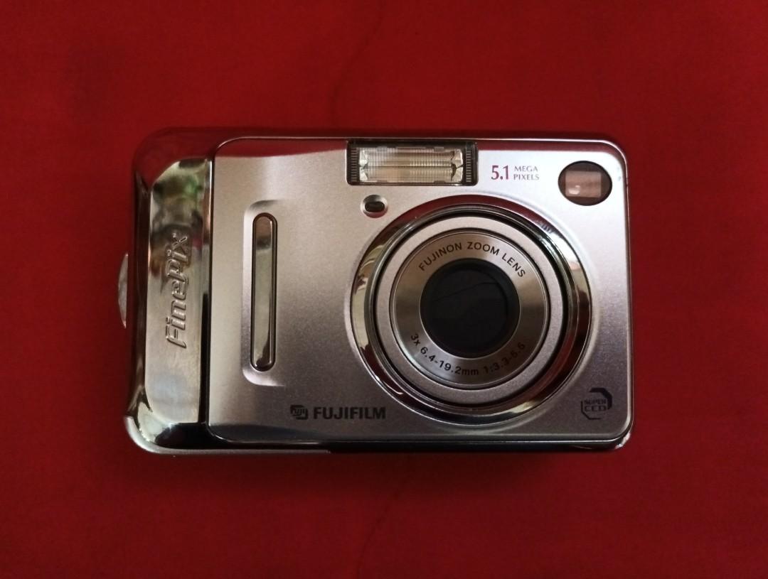 Fujifilm Finepix A500 Digital Camera, Photography, Cameras on Carousell
