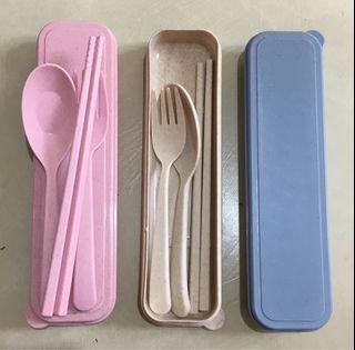 5pcs/set Multi-grid PP Lunch Box With Spoon & Fork & Chopsticks