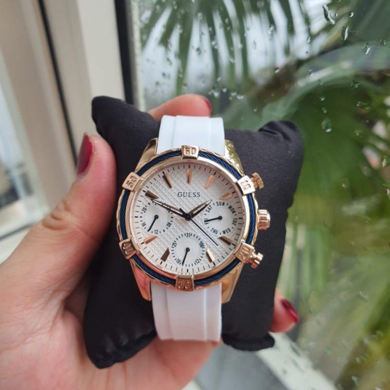 GUESS Watch W0562L3 W0562L1 W0562L2