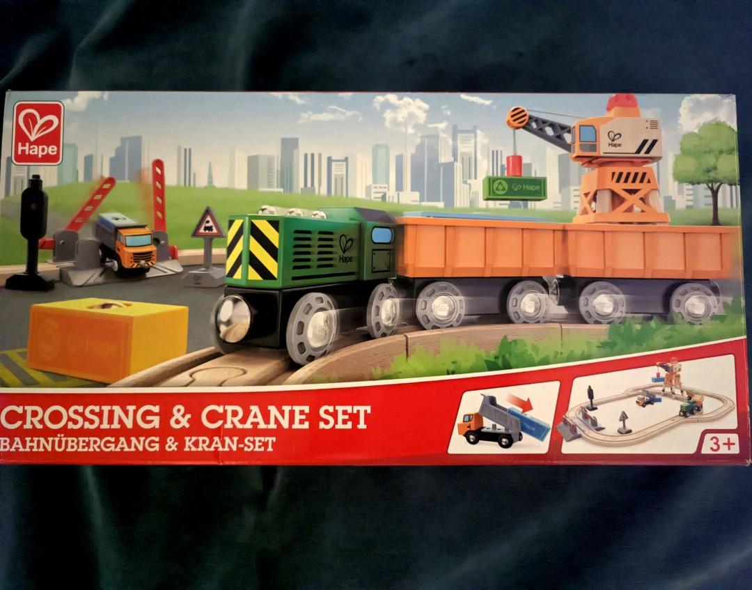 Hape crossing and crane set hotsell