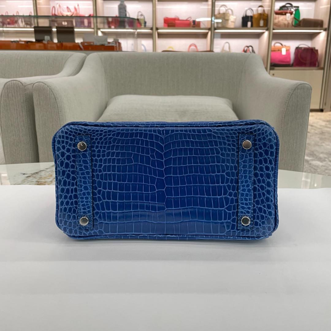 Hermes Birkin 25 Blue Zellige Shiny Croc leather PHW, Women's Fashion, Bags  & Wallets, Tote Bags on Carousell