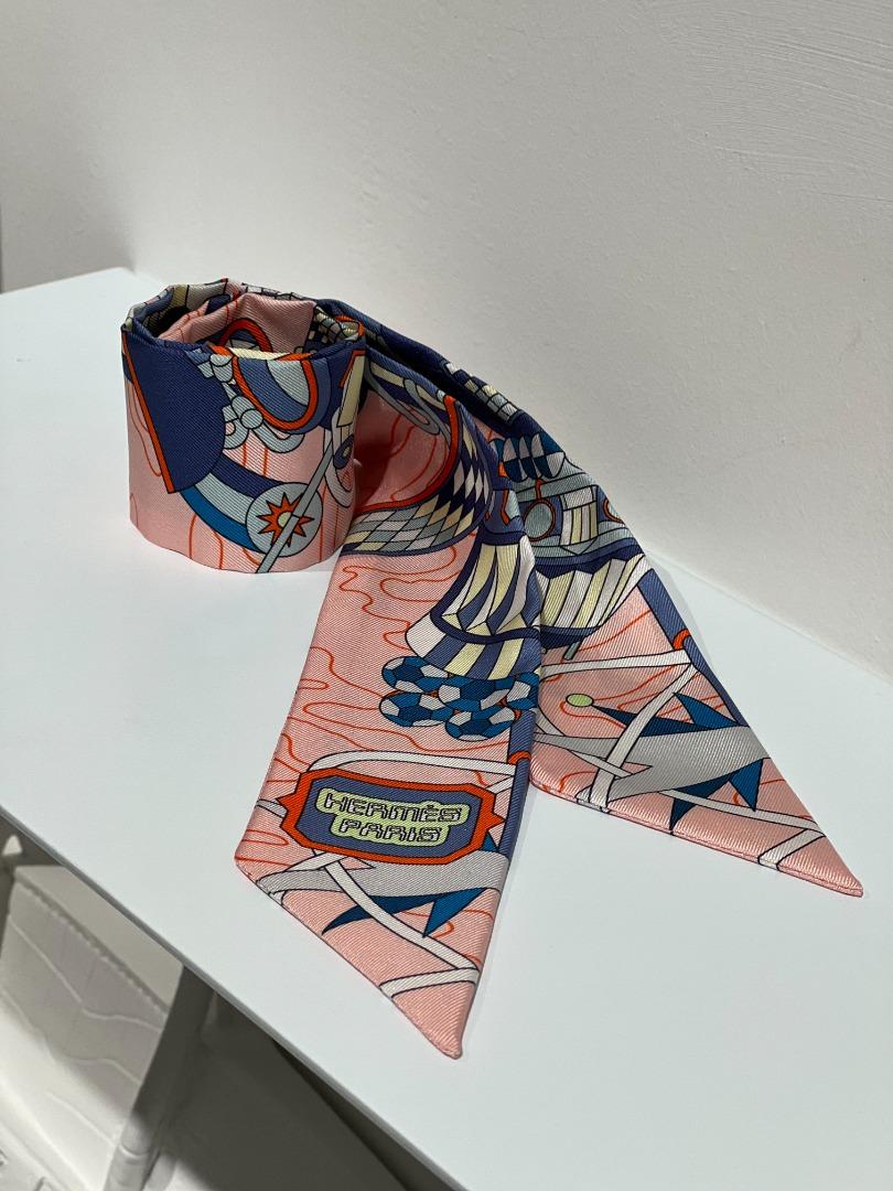 希少 HERMES ツイリー Hermes Scarf Odyssey 新品正品-