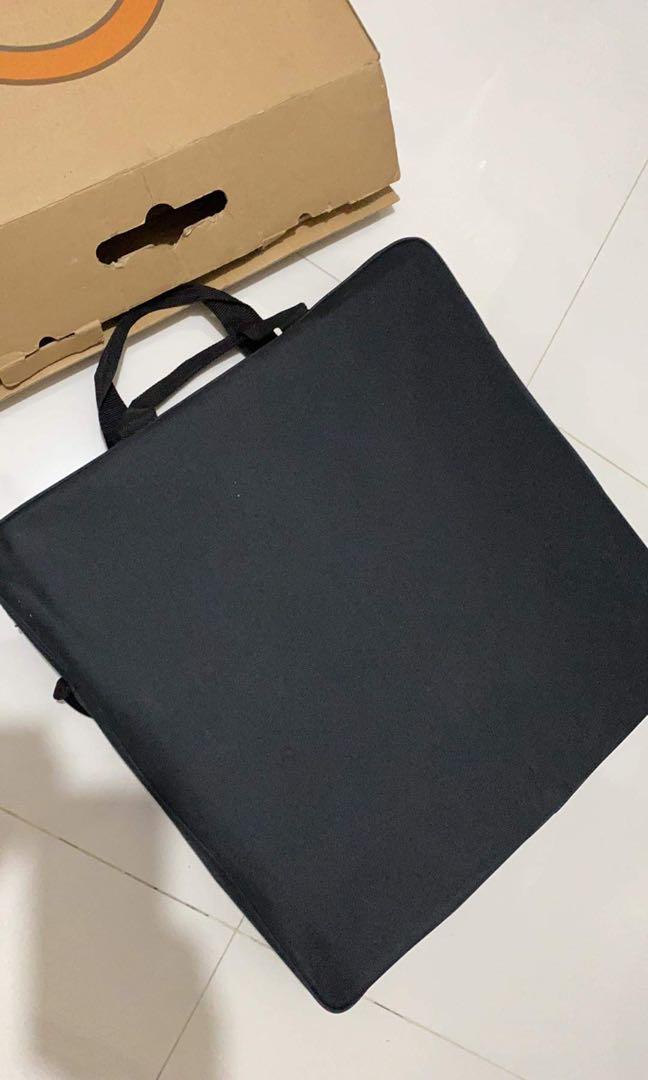 HIGH END RING LIGHT DUAL LIGHT (Category: Lighting & Studio Equipment) located in Quezon City. Submitted by flianca (Listing ID 1184536819, Image 3). Description: Used once only.