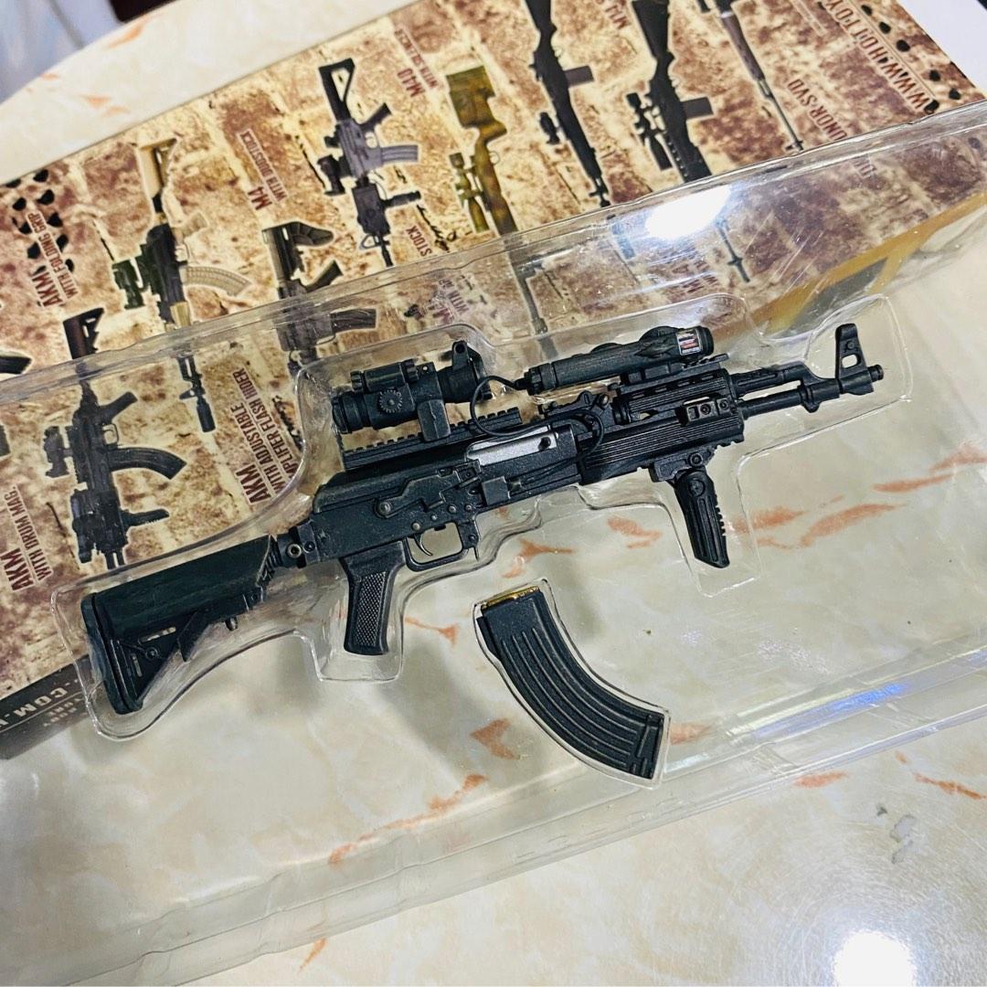 Hot Toys 1/6 Scale Modern Firearms Collection III AKM with Folding Grip ...