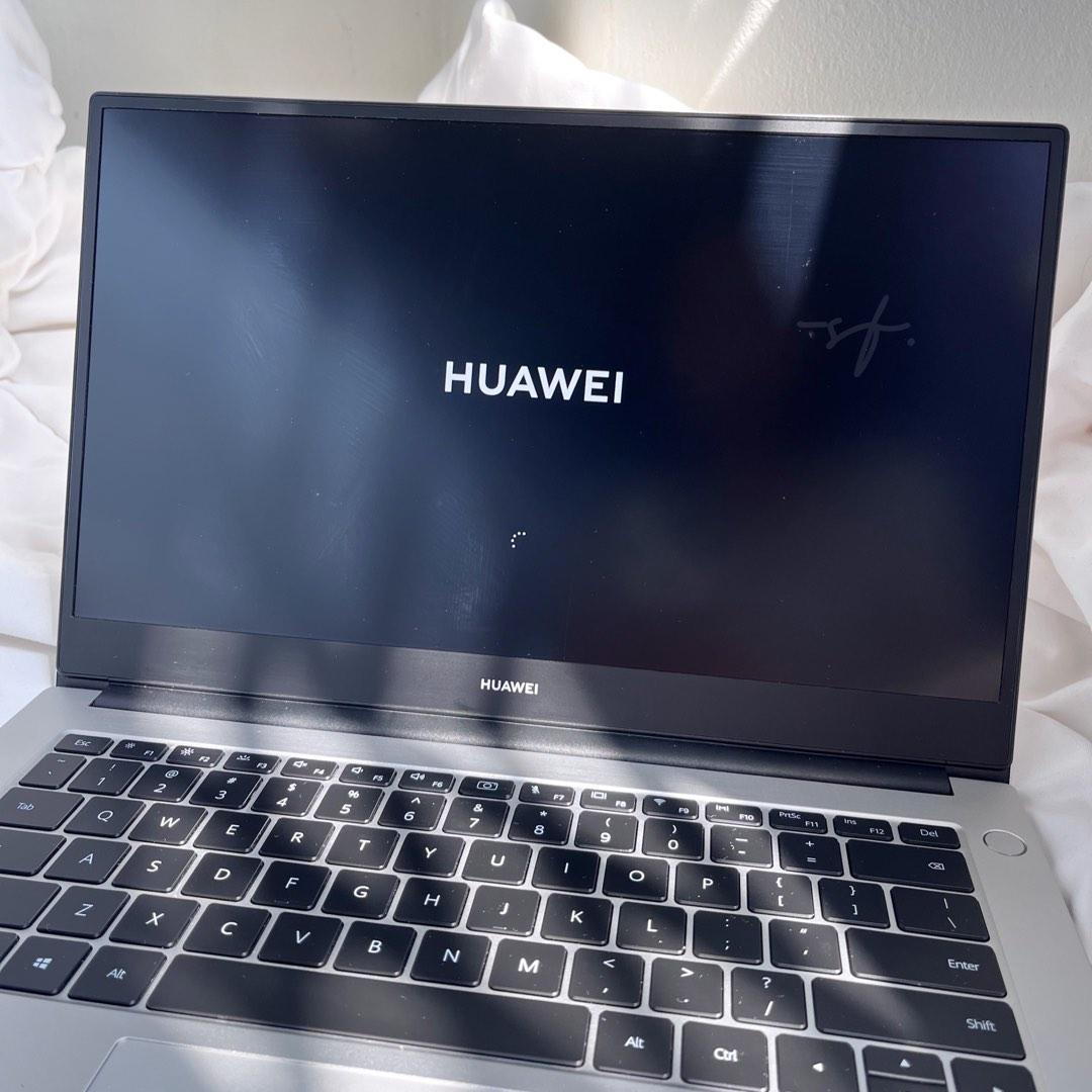 Huawei d14 top ryzen 7