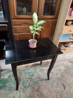 Japan console table w/drawer