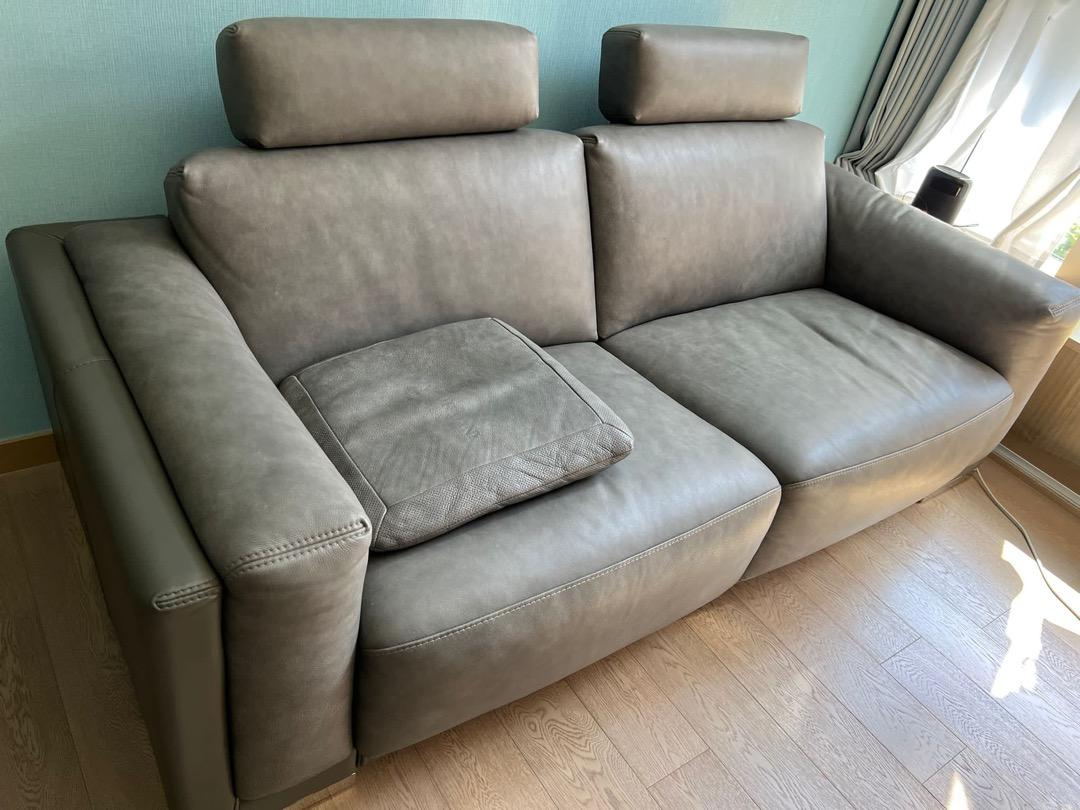 Kelvin Giormani 3座位sofa (非常新淨) 兹曼尼, 傢俬＆家居, 傢俬, 梳 