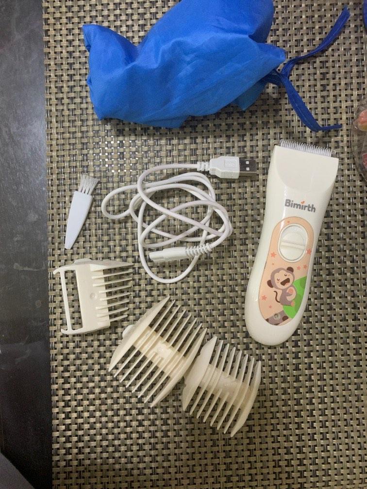 Kids Hair Clipper/Shaver (Category: Babies & Kids Fashion) located in Quezon City. Submitted by beanne17 (Listing ID 1184593640, Image 2). Description: Kid’s Waterproof Hair Clippers Complete with box Long / Shirt guide comb Sideburn guide comb Waterproof cloth Usb brush.