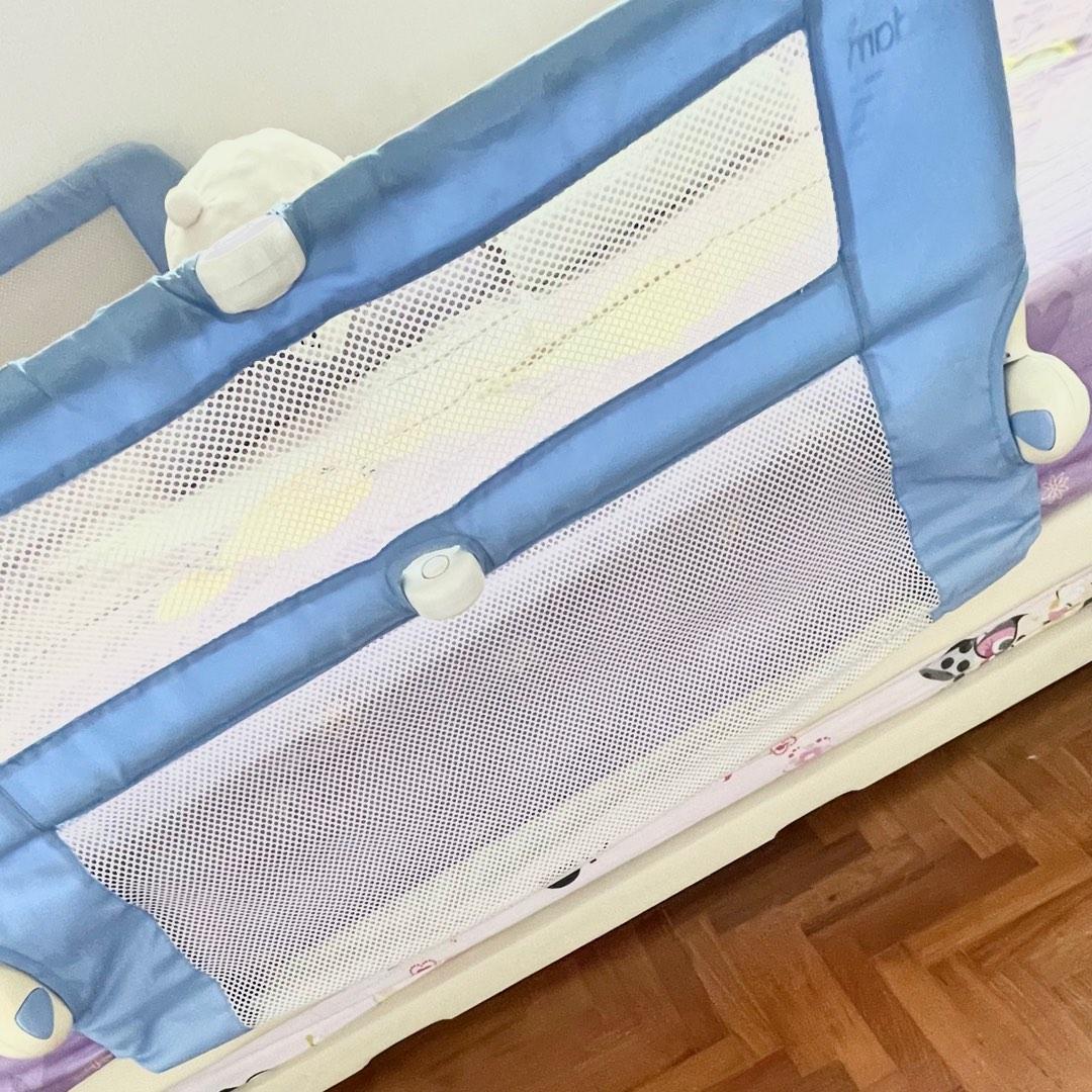 Lindam Easy Fit Bed Rail, Babies & Kids, Baby Nursery & Kids Furniture, Bed Guards on Carousell