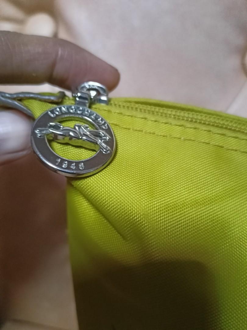 Longchamp original Le pliage club bag, Luxury, Bags & Wallets on Carousell