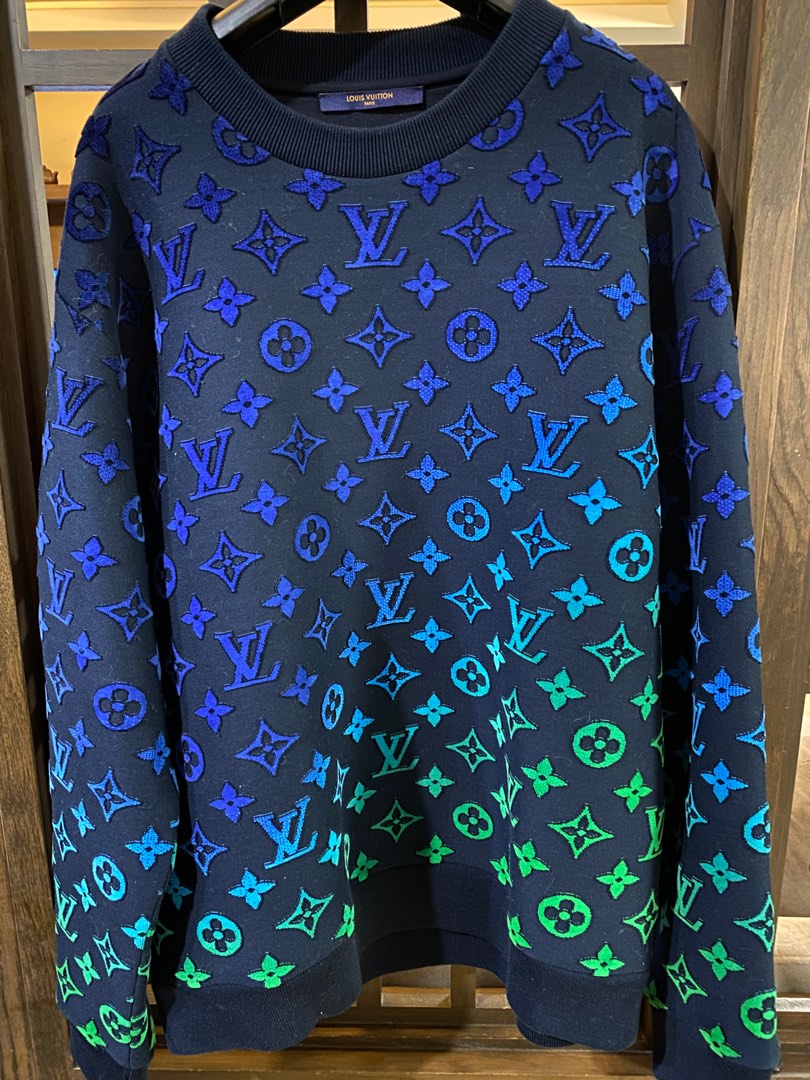 Louis Vuitton Gradient Monogram Sweatshirt, Men's Fashion, Tops