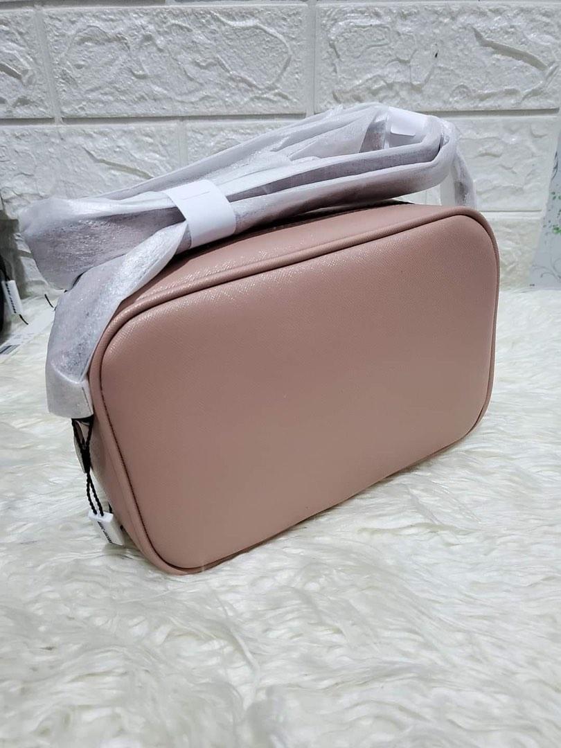 MARC JACOBS LIAISON CROSSBODY BAG, Women's Fashion, Bags & Wallets