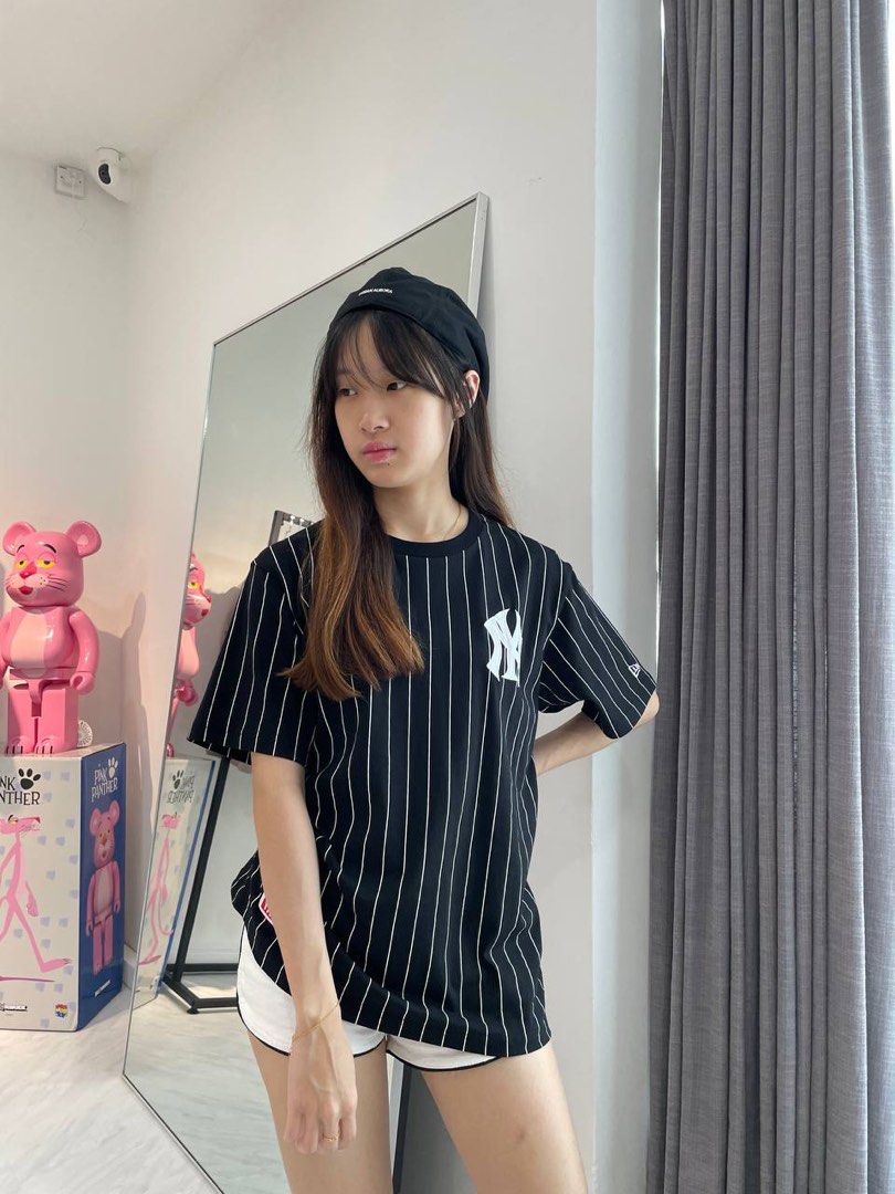Yankees striped shirt cheap