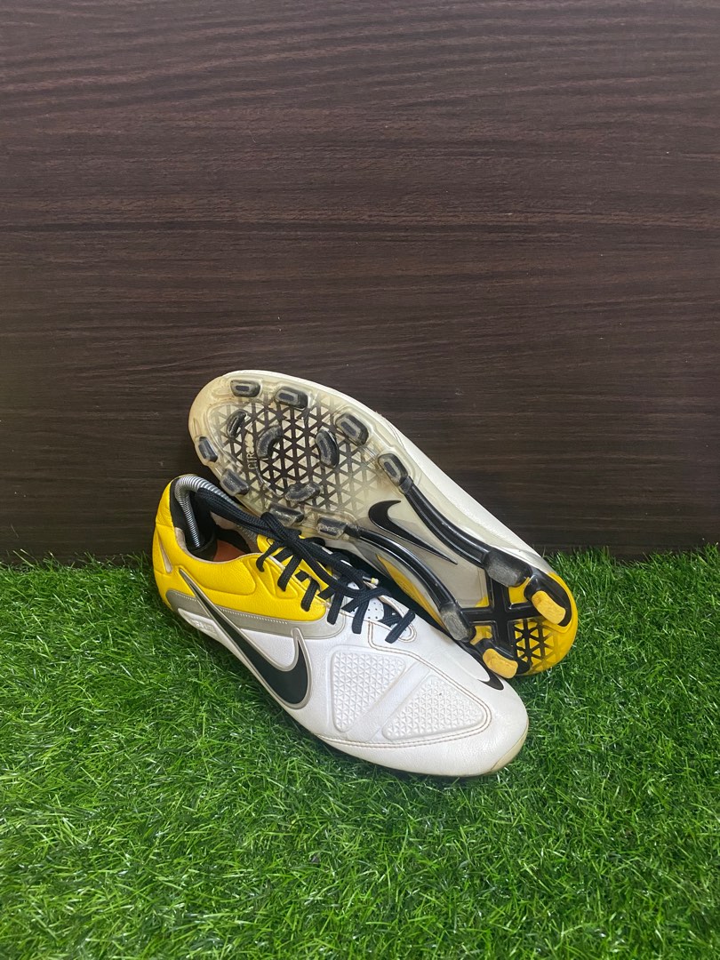 Nike ctr360 maestri ii elite sg clearance