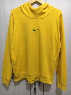 Nike Hoodie center