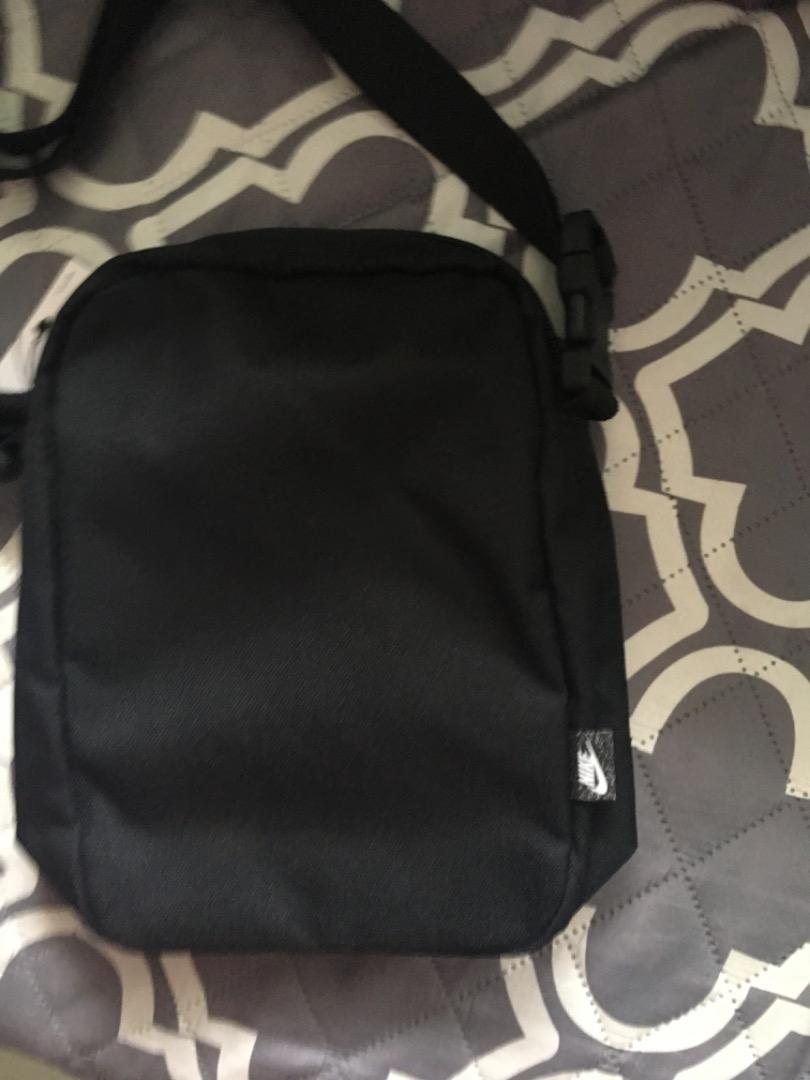 Nike sling bags original, Men's Fashion, Bags, Sling Bags on Carousell