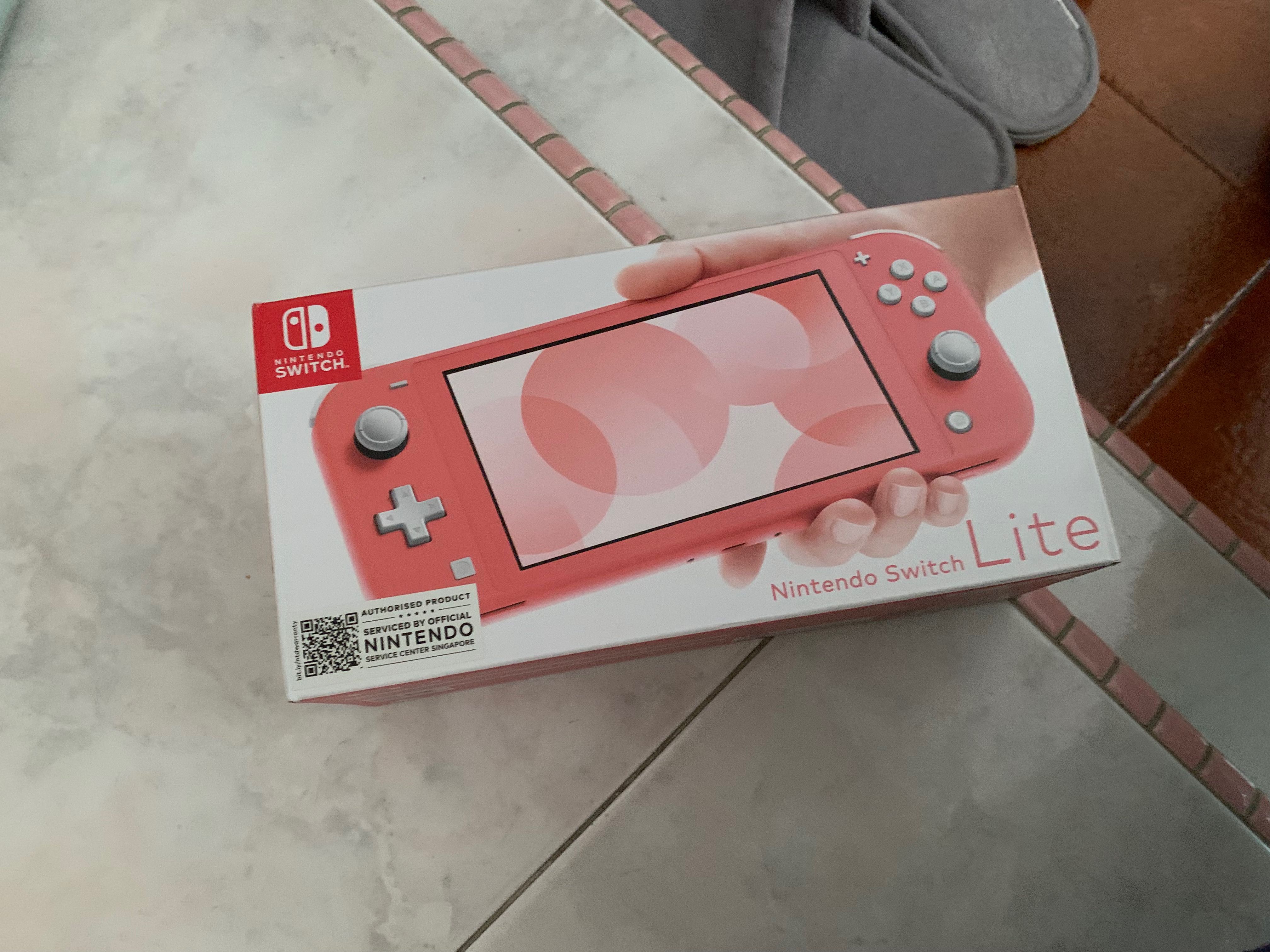 Nintendo Switch Lite (Coral), Video Gaming, Video Game Consoles