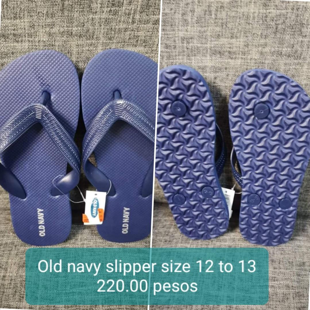 Old navy slipper for kids, Women's Fashion, Footwear, Slippers and
