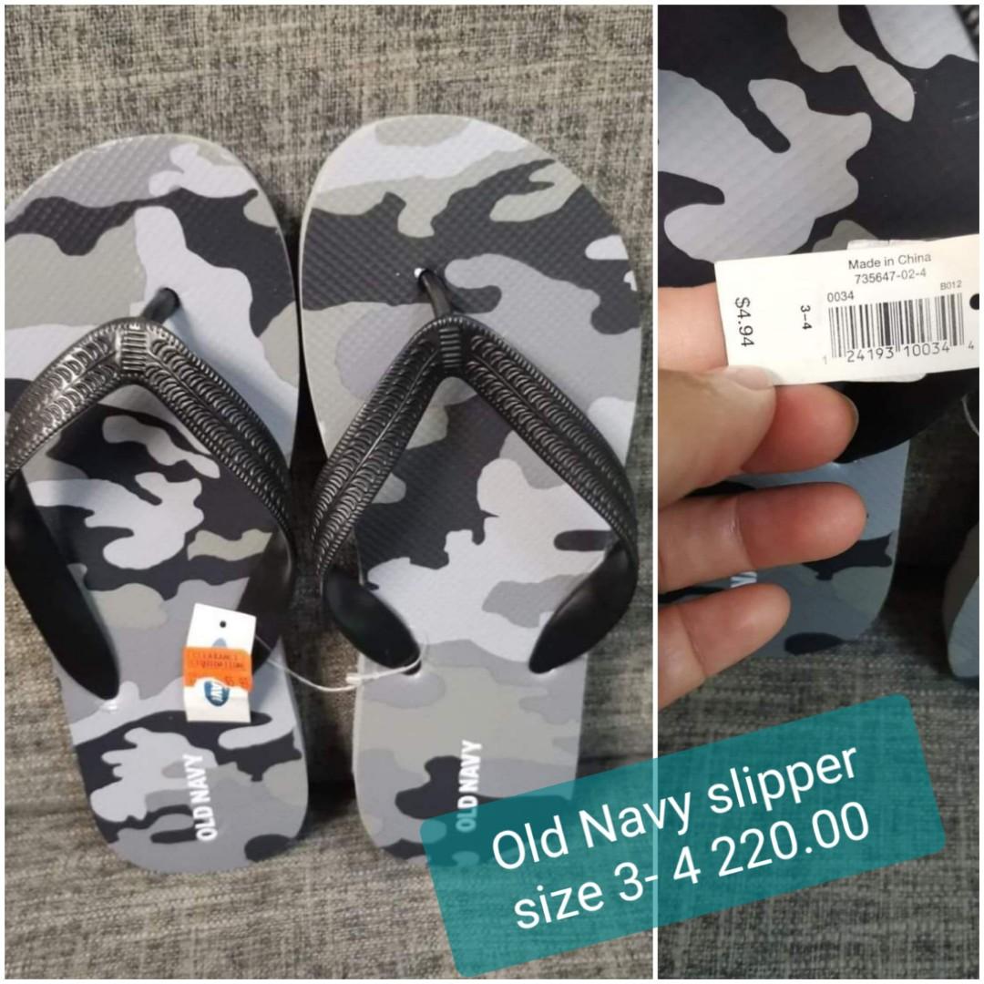 Old navy slipper for kids, Women's Fashion, Footwear, Slippers and
