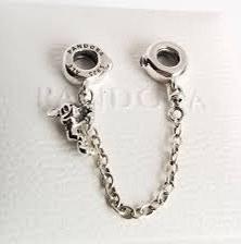 Disney climbing mickey safety chain store