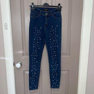PEARL EMBELLISHED SKINNY FIT JEANS