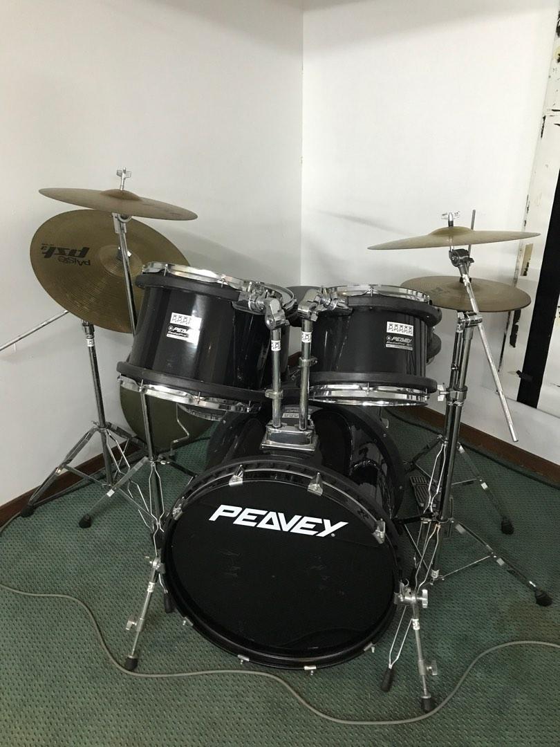 Peavey drum set, Hobbies & Toys, Music & Media, Musical Instruments on