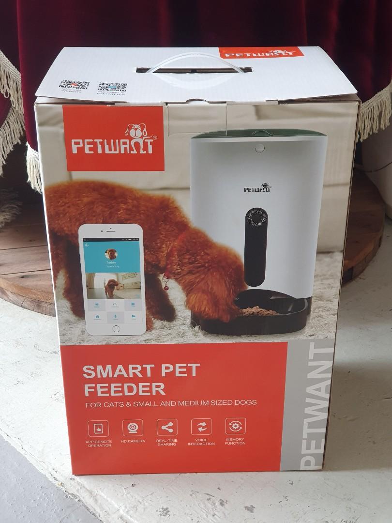 Petwant wifi shop smart pet feeder