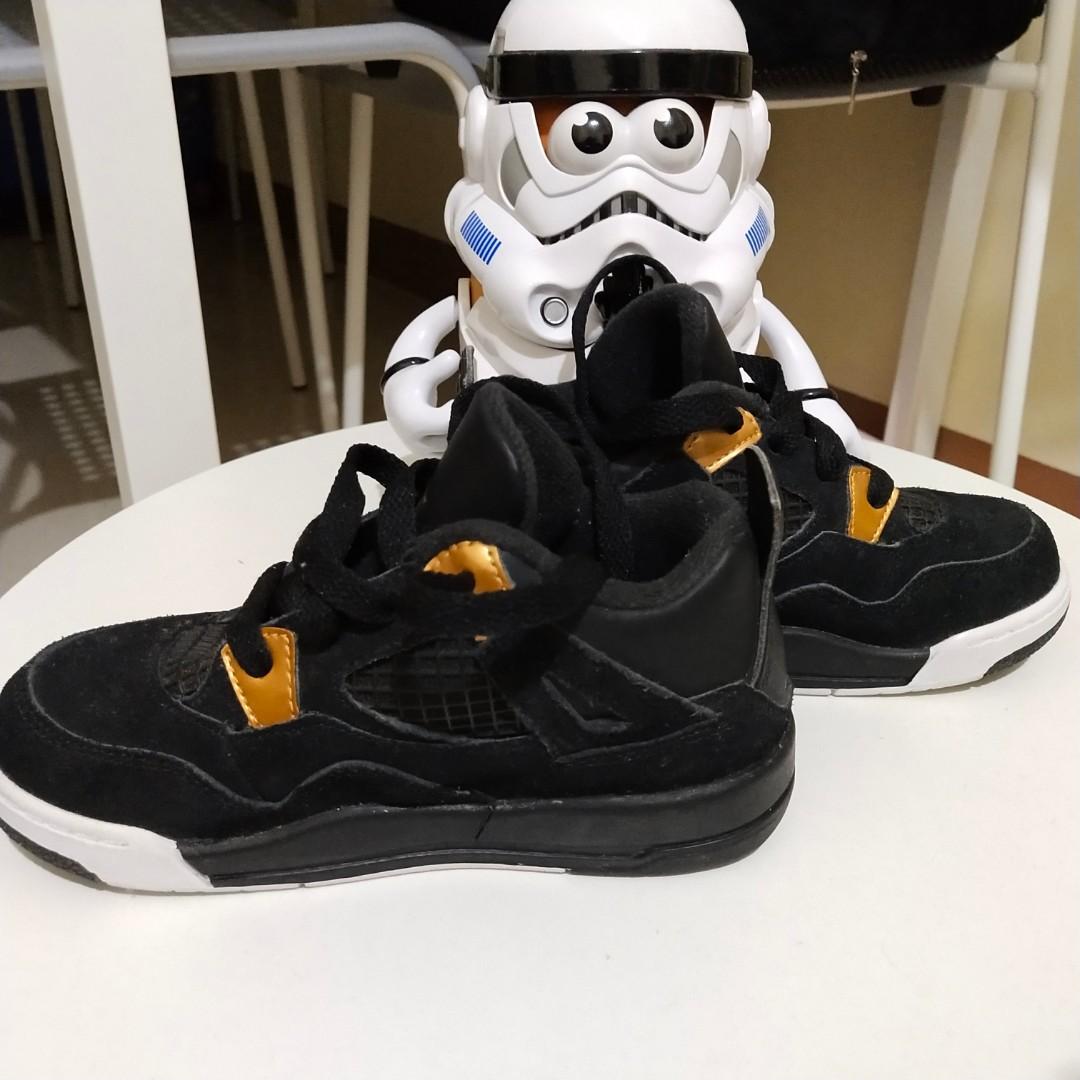 Air jordan 4 on sale retro ps royalty